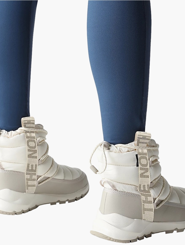 290KB 2001 null null null null 6 null 12 2003 null PQvdCzyuGkbH6M